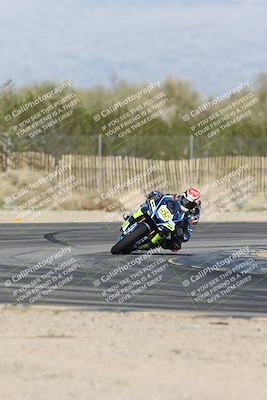 media/Jan-15-2026-Racers Edge (Thu) [[dfebeb70ab]]/2-A Group/Session 5 Turn 2/